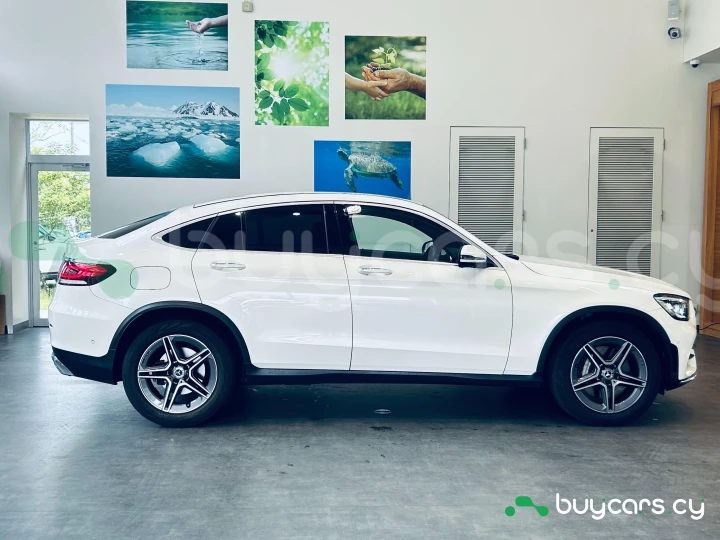 Mercedes GLC-class Белый