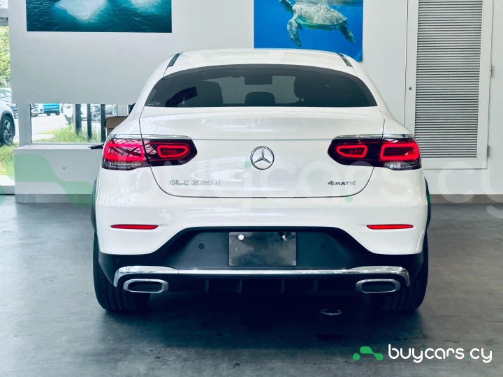 Mercedes GLC-class Белый