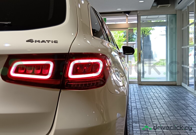 Mercedes GLC-class Белый
