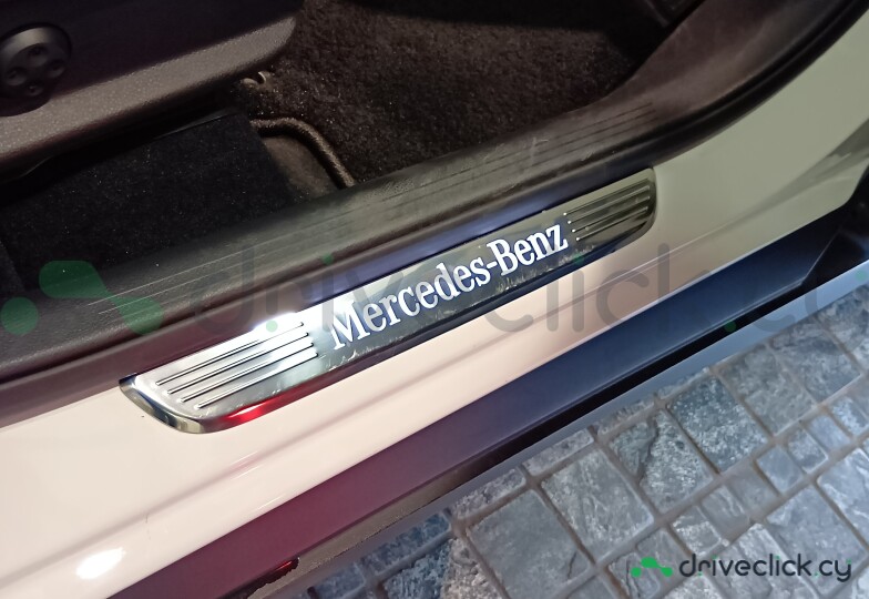 Mercedes GLC-class Белый