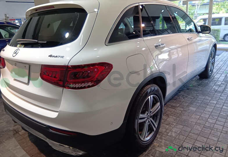 Mercedes GLC-class Белый