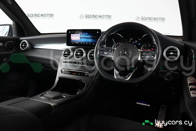 Mercedes GLC-class Серый