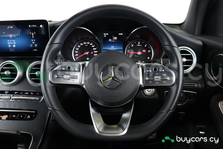 Mercedes GLC-class Серый