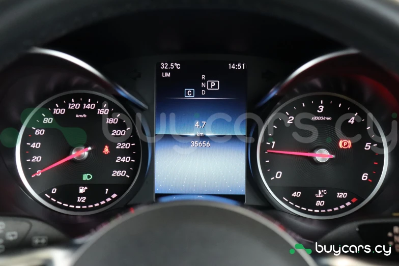 Mercedes GLC-class Серый