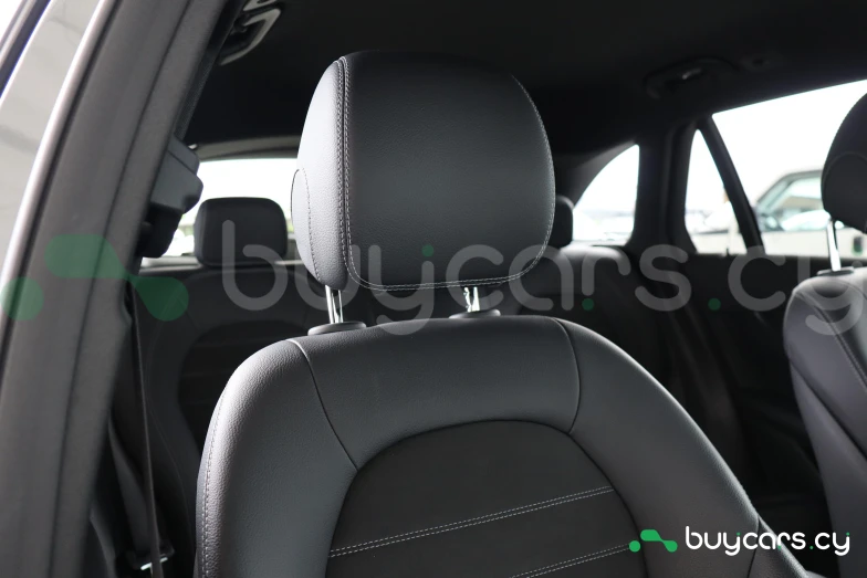 Mercedes GLC-class Серый