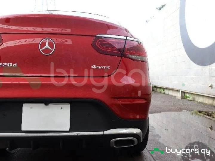 Mercedes GLC-class Красный