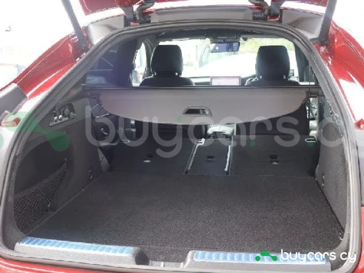 Mercedes GLC-class Красный