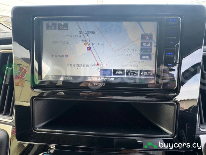 Mitsubishi Delica d:5 Grey