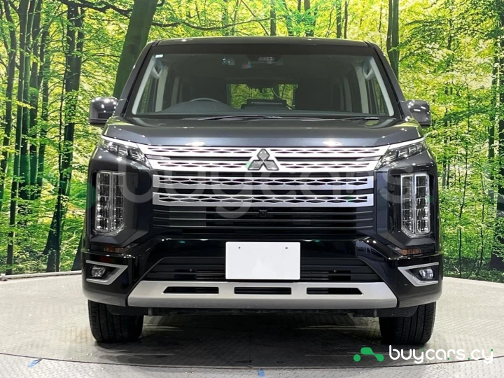 Mitsubishi Delica d:5 Grey
