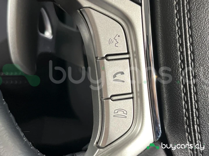 Mitsubishi Delica d:5 Grey