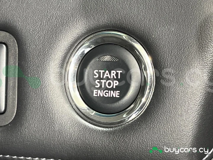 Mitsubishi Delica d:5 Grey