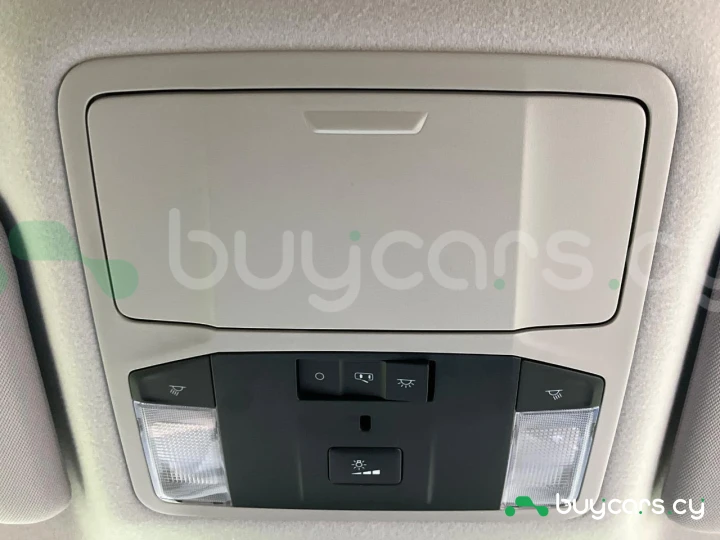 Mitsubishi Delica d:5 Grey