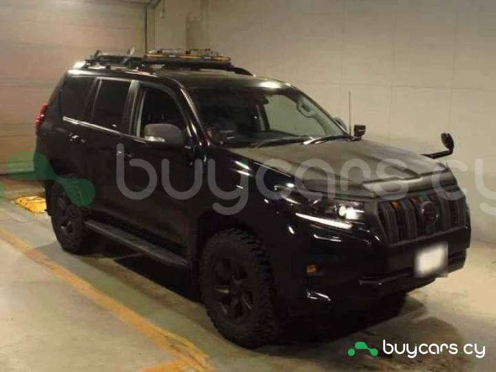 Toyota Land Cruiser Prado Черный