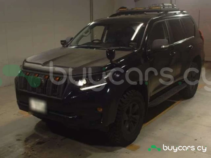 Toyota Land Cruiser Prado Черный