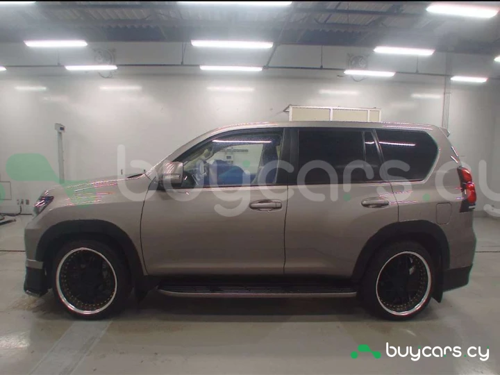 Toyota Land Cruiser Prado Коричневый