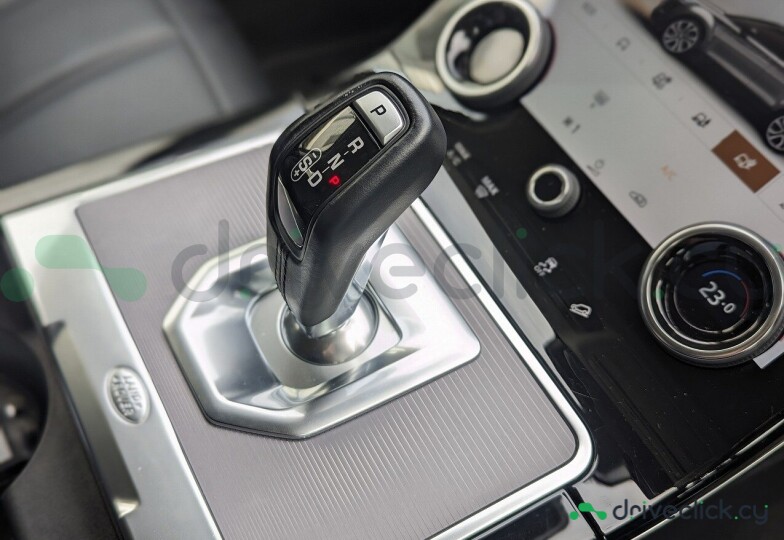Land Rover Range Rover Black