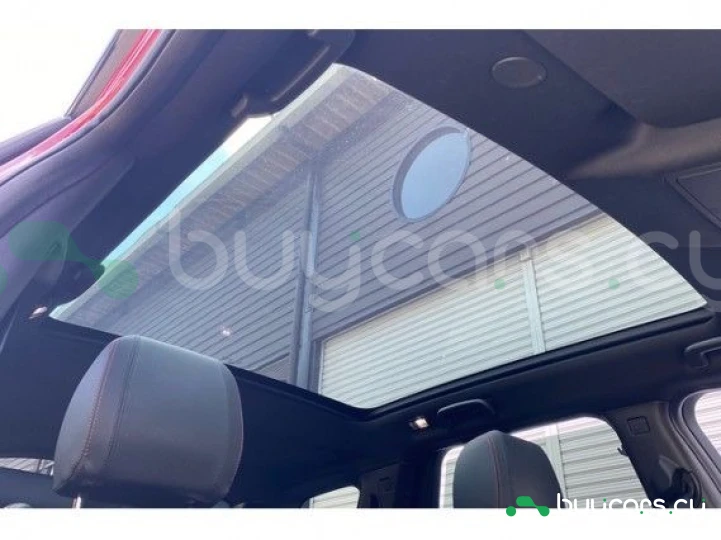 Land Rover Discovery Sport Red