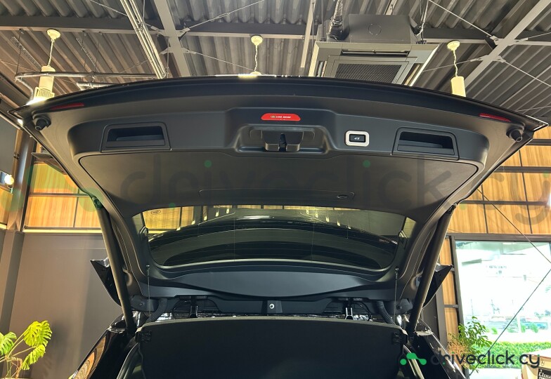 Land Rover Range Rover Black
