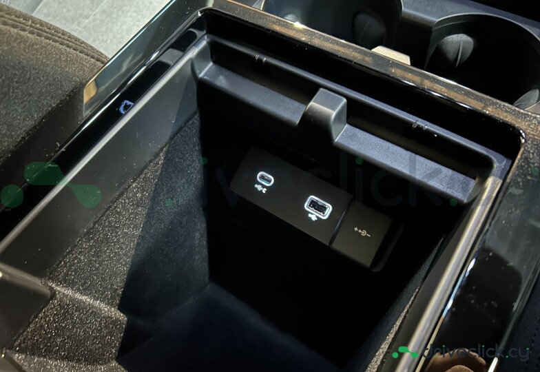 Land Rover Range Rover Black