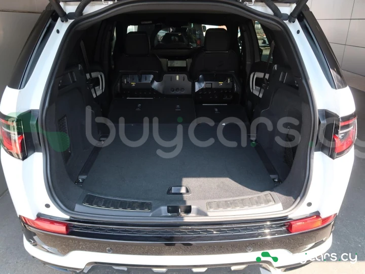 Land Rover Discovery Sport White