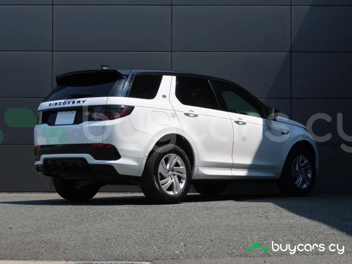Land Rover Discovery Sport White