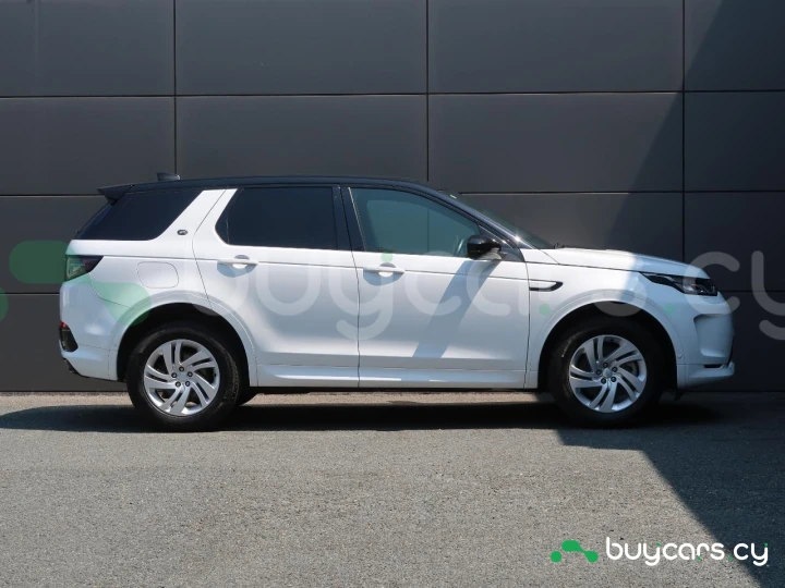 Land Rover Discovery Sport White