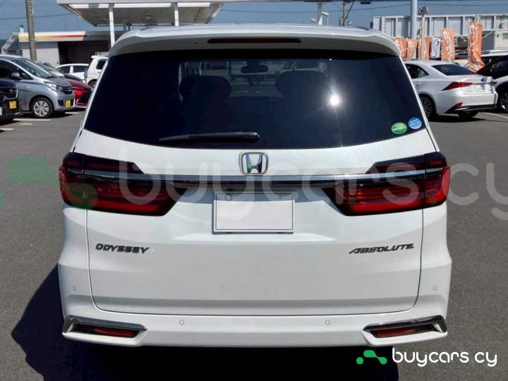 Honda Odyssey White