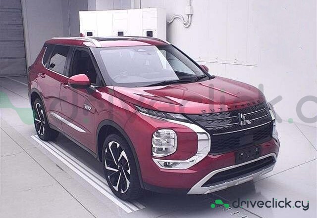 Mitsubishi Outlander Красный