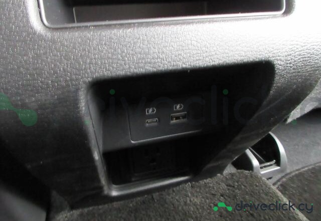 Mitsubishi Outlander Черный