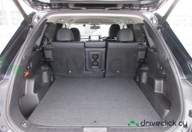Mitsubishi Outlander Черный