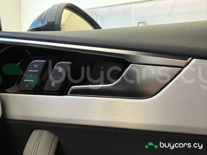 Audi A5 Черный