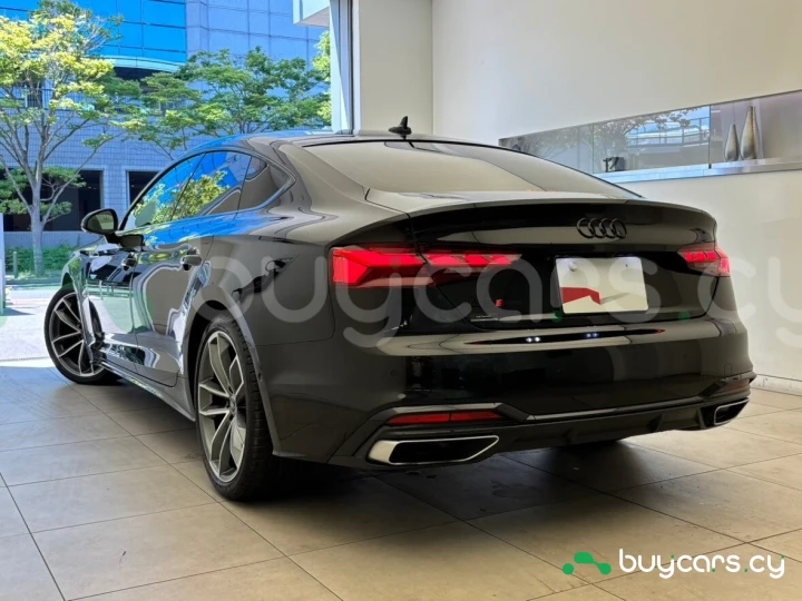 Audi A5 Черный