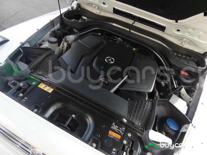 Mercedes G-class Белый