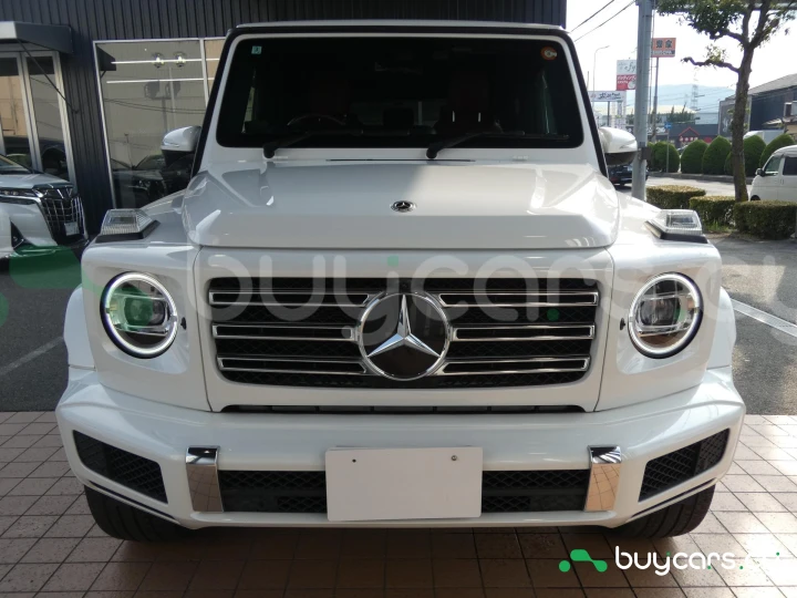 Mercedes G-class Белый