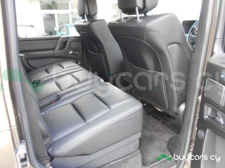 Mercedes G-class Серый