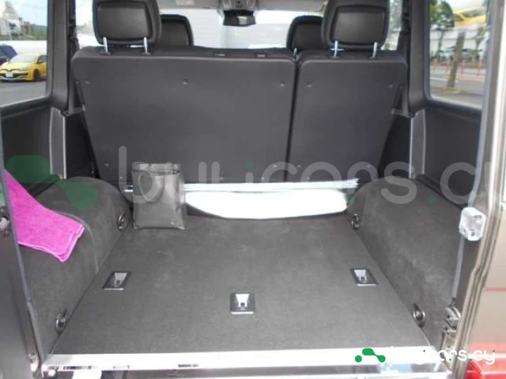 Mercedes G-class Серый