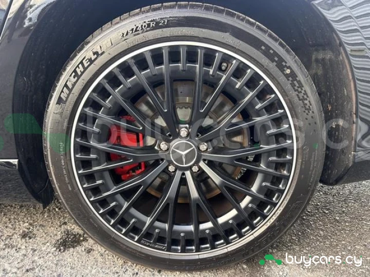 Mercedes EQS Черный