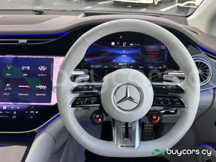 Mercedes EQS Черный