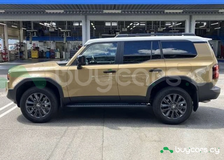Toyota Land Cruiser Коричневый