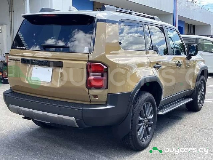 Toyota Land Cruiser Коричневый