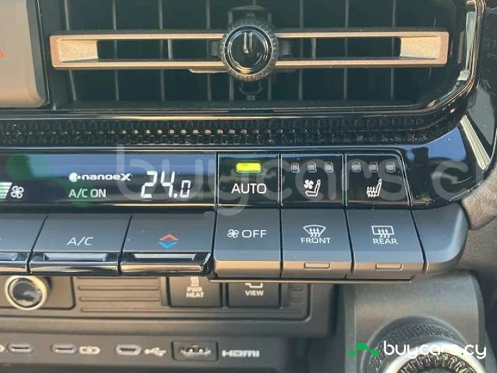 Toyota Land Cruiser Коричневый