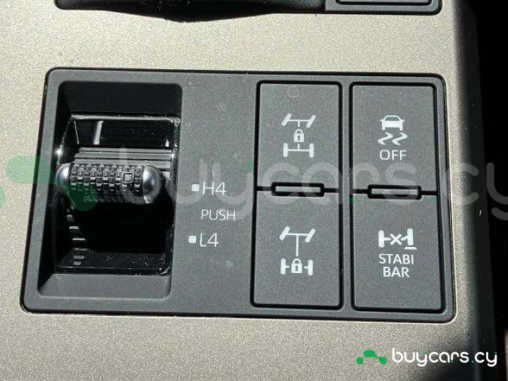 Toyota Land Cruiser Коричневый