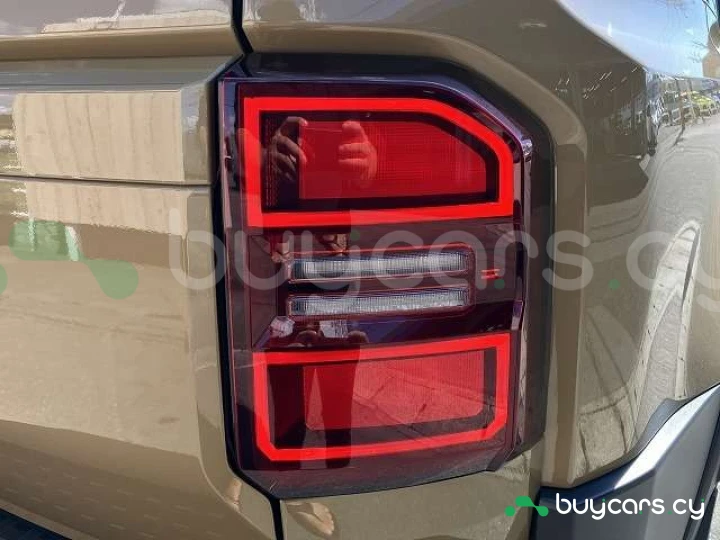 Toyota Land Cruiser Коричневый