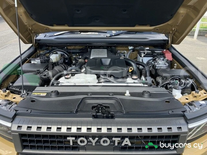 Toyota Land Cruiser Коричневый