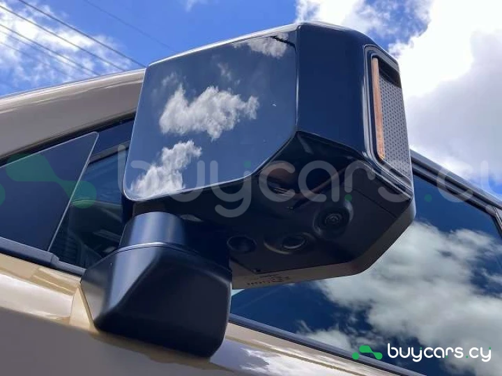 Toyota Land Cruiser Коричневый