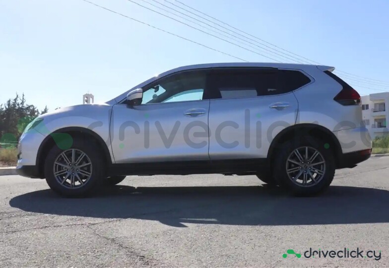 Nissan X-Trail Grey