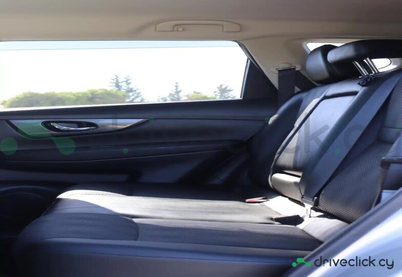 Nissan X-Trail Grey
