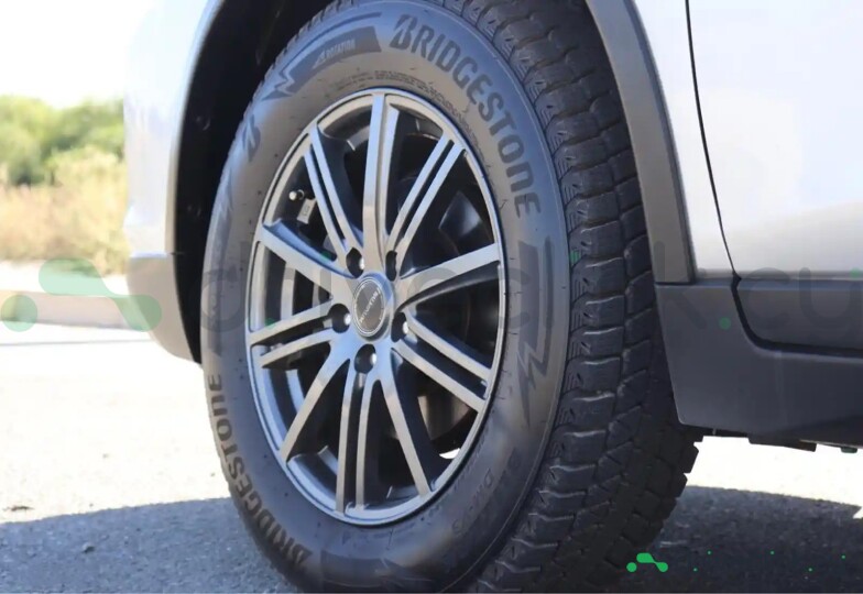 Nissan X-Trail Grey