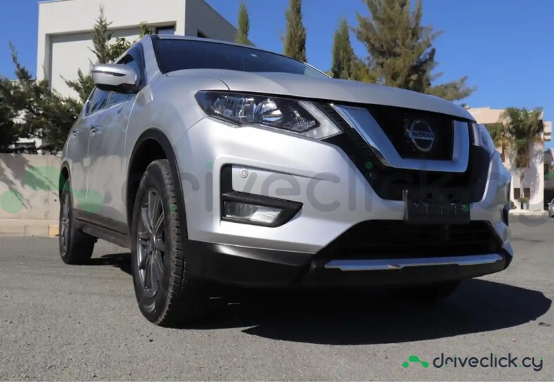 Nissan X-Trail Grey