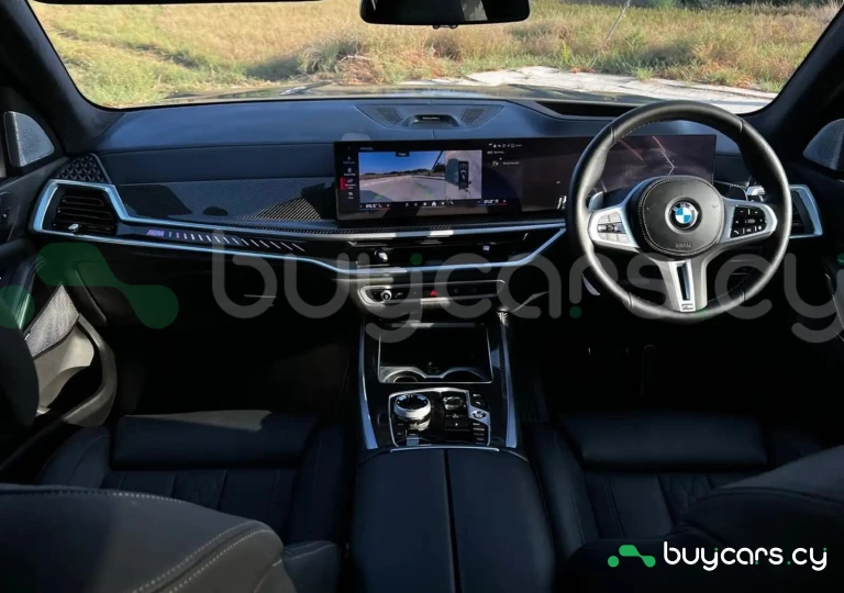 BMW X7 Серый